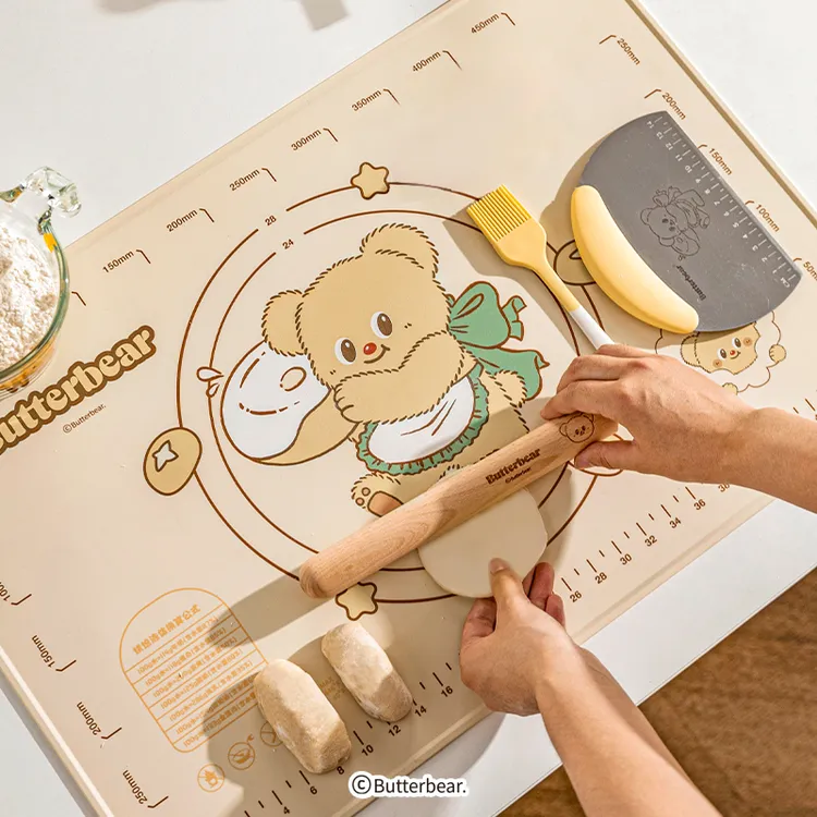 【摩登主妇&黄油小熊】硅胶揉面垫食品级面板烘焙工具加厚擀面垫