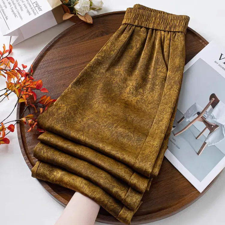 拉夏贝尔缎面阔腿裤女夏季2025新款高腰宽松垂坠感国风印花直筒裤