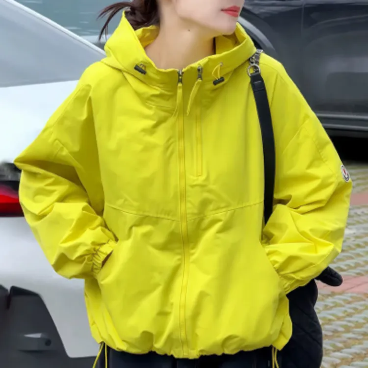 爆款小个子双拉链连帽冲锋衣短外套女装设计感宽松休闲夹克上衣