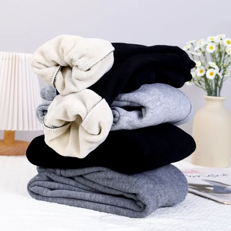 儿童秋冬加绒加厚保暖休闲卫裤一条过冬百搭宽松冬季纯色长裤