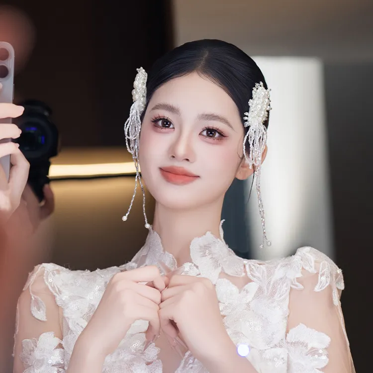 合金树脂婚庆饰品 新娘发饰白色串珠流苏发夹甜美晨袍配饰品D0597
