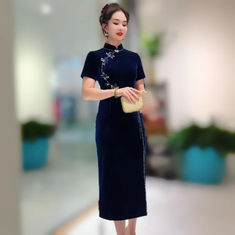 新中式春秋款年轻中国风减龄显瘦气质高贵妈妈婆婆优雅绣花长旗袍