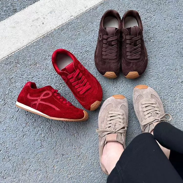 名头层牛皮阿甘鞋女2026春新款厚底增高德训鞋休闲舒适不累脚女鞋