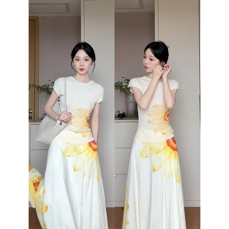 parkyeon夏季新款向日葵圆领短袖T恤上衣高腰显瘦A字半身裙套装女