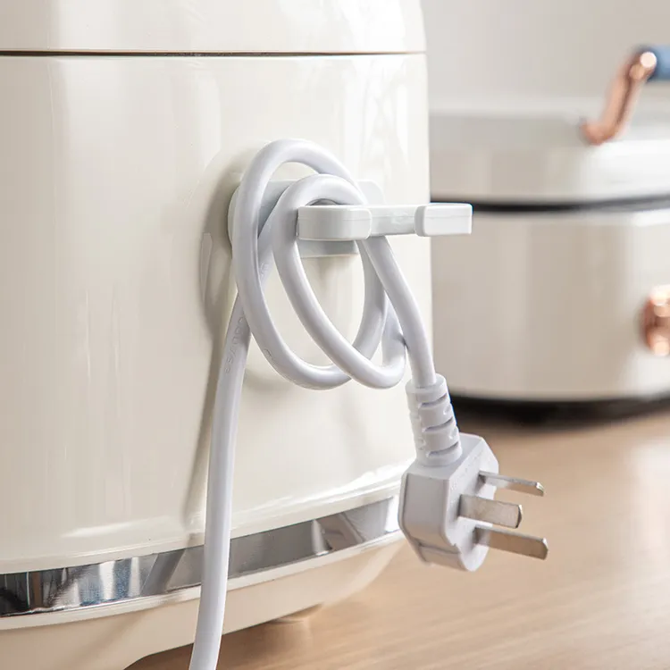 墙上电源固定收纳挂钩厨房电线绕线器理线神器插线板固定器免打孔
