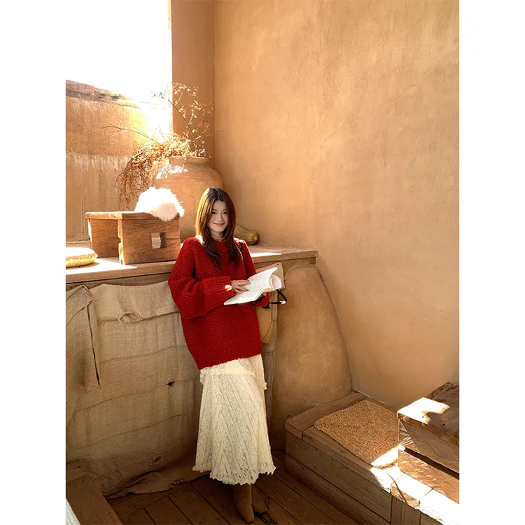 红色毛衣女秋冬季慵懒高级感小众长袖针织衫漂亮镂空花边半身裙