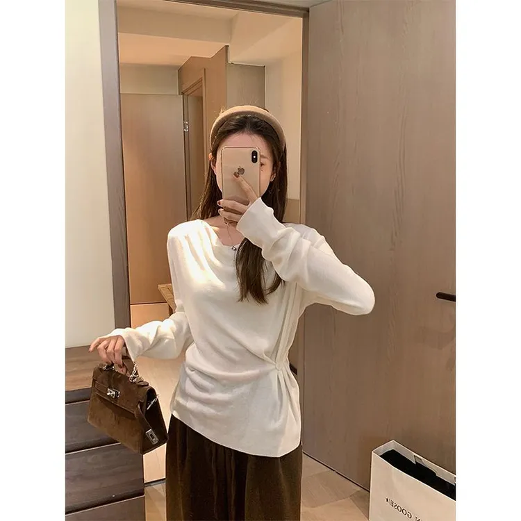 针织衫秋季上衣女装2025年米杏色套头长袖侧扣显瘦打底衫一字领