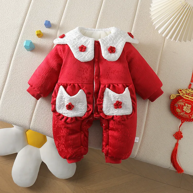 冬季女宝宝加棉加厚百天喜庆外出连体公主拜年服花瓣领双兜棉哈衣