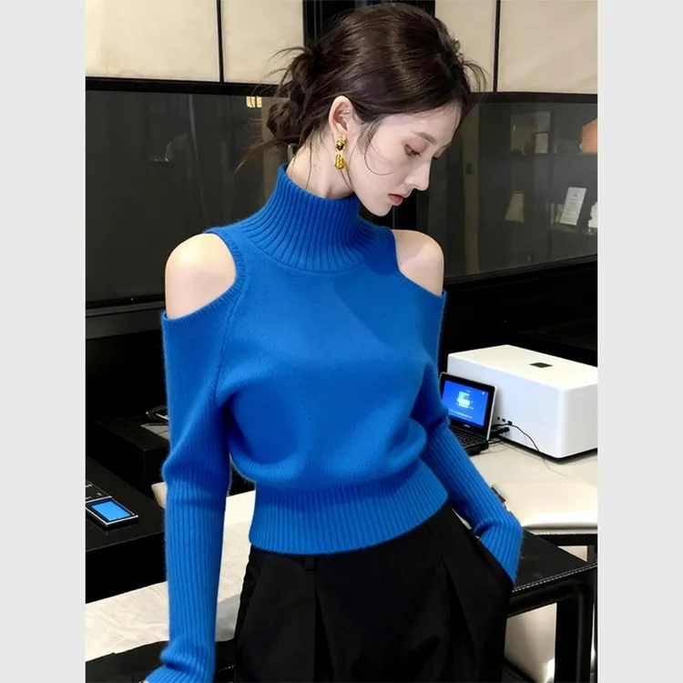 蓝色露肩高领毛衣女秋冬慵懒高级感上衣独特超好看洋气针织打底衫