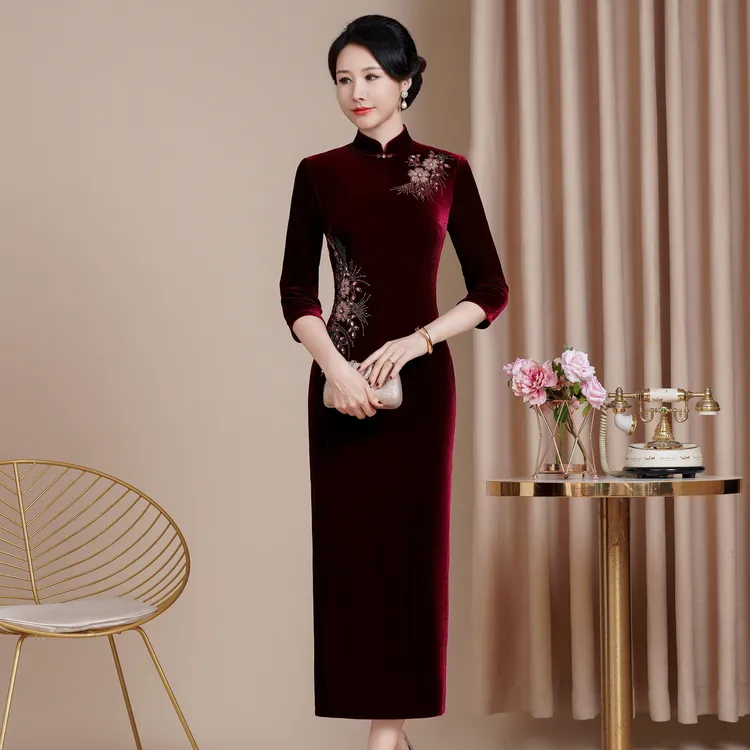 秋冬新款修身改良金丝绒旗袍结婚高贵喜婆婆喜妈妈敬酒服长款中袖