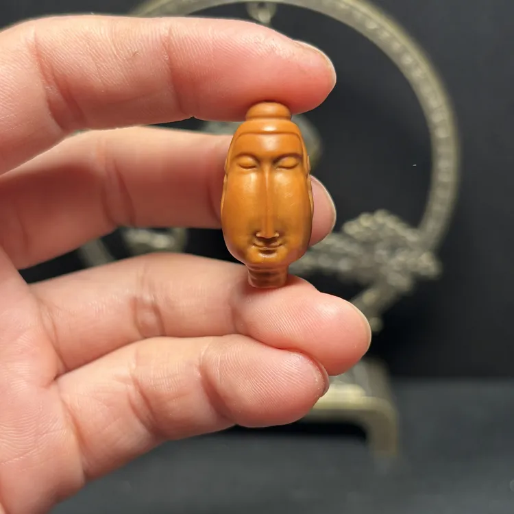 橄榄核雕刻 长脸佛 个性小众文玩 核雕 单籽手把件 挂件