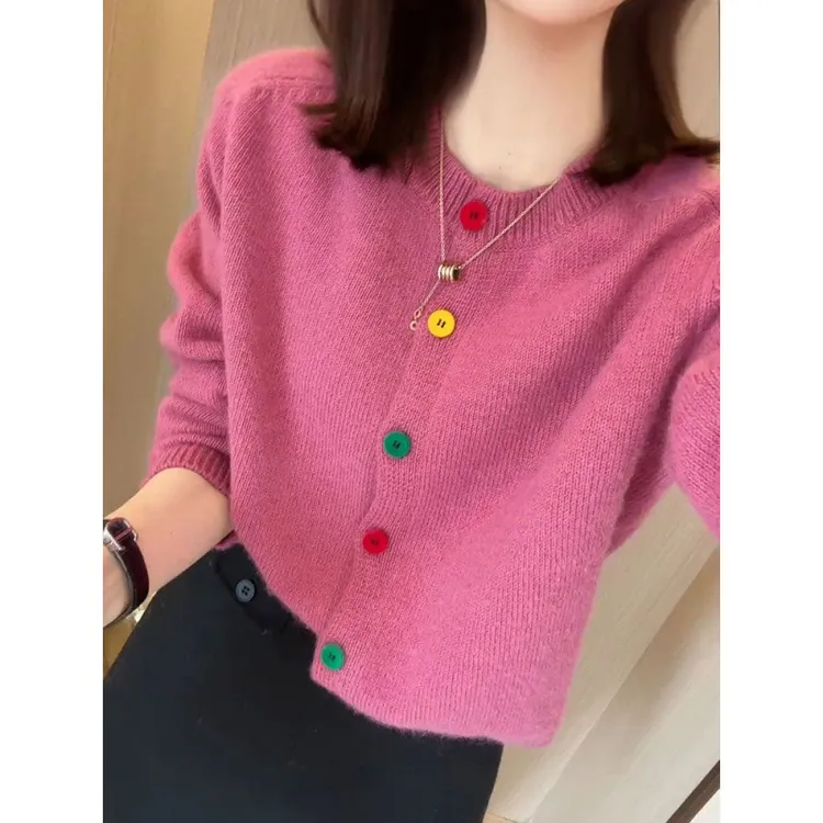 韩系减龄气质彩虹单排扣毛针织开衫秋冬新款圆领显瘦毛衣外搭上衣