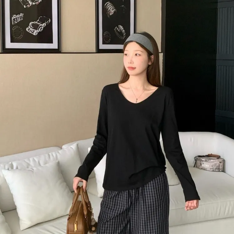 80-210斤桃领长袖秋冬白色显瘦遮肉女胖MMT恤德绒打底U领正肩百搭