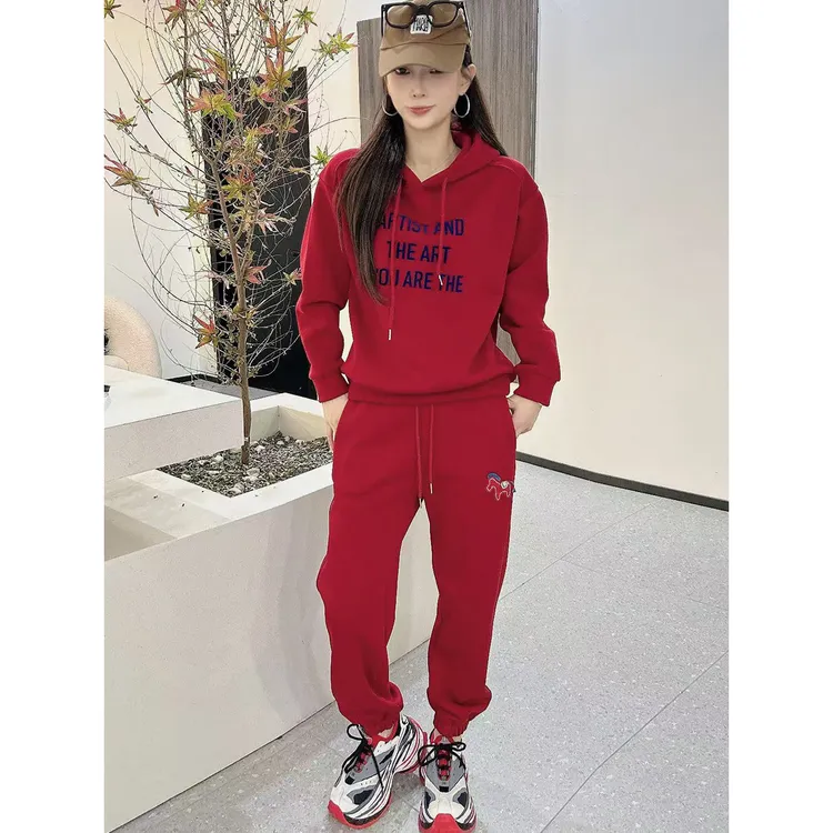 休闲运动服套装女秋冬新年加绒洋气减龄连帽字母卫衣束脚裤两件套