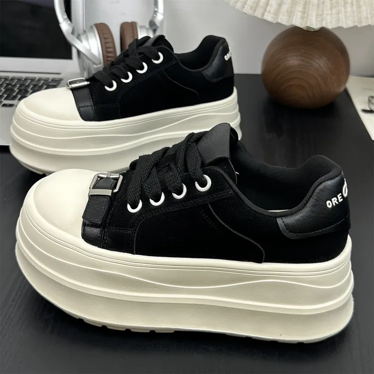 真皮磨砂小个子7cm厚底松糕轻便面包鞋女2025新款休闲百搭潮板鞋