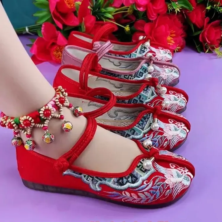 民族风圆头植物花卉绣花粗跟布鞋鞋子绣花鞋汉服鞋老北京布鞋