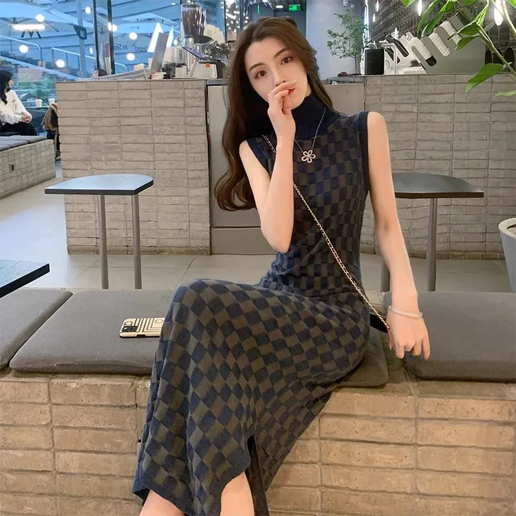 气质女神轻奢时尚名媛无袖长款连衣裙今年流行夏季女装设计感复古