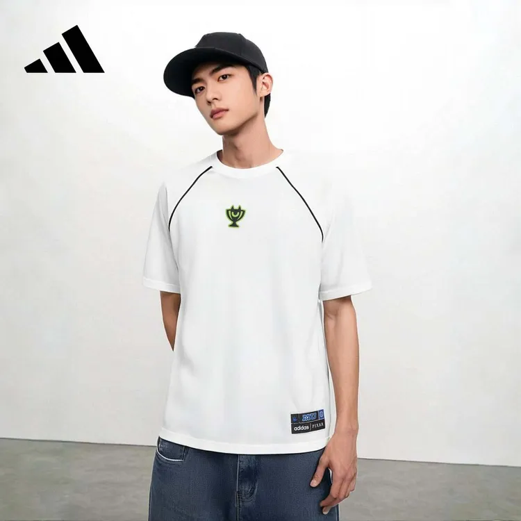 阿迪达斯短袖男t恤运动服2025新款休闲迪士尼联名印花系列 KG8944