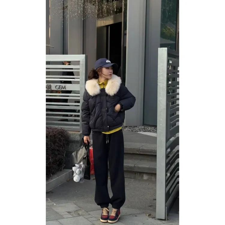 BOXUE“晨叙”2025秋冬狐狸毛领90鸭绒羽绒服外套#251016YR5718