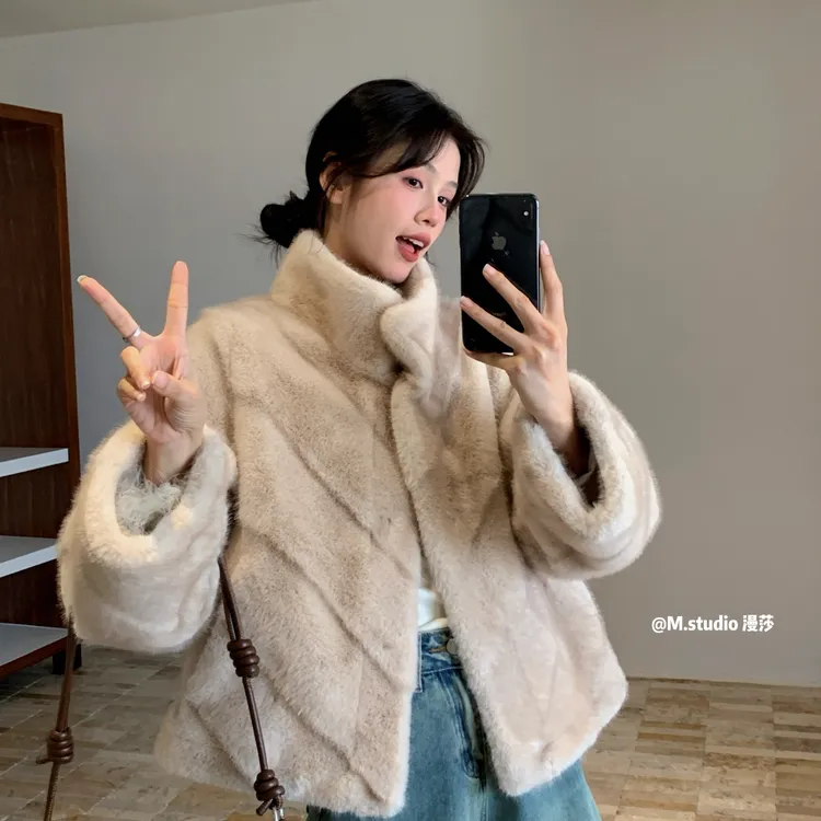 MSTUDIO漫莎-质高级环保毛外套冬款上新保暖皮毛一体外套