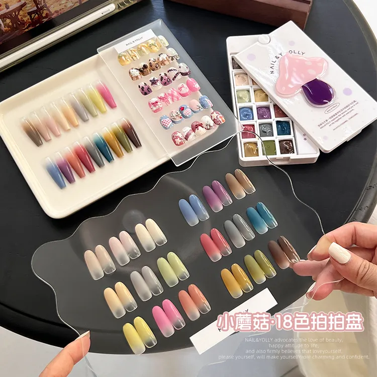 悠梨悠梨18色小蘑菇拍拍盘新品秋冬色拍拍彩绘画花胶转印甲油胶