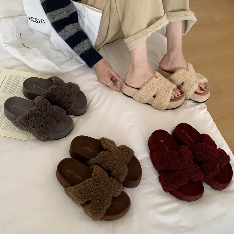 2025年新款厚底毛毛拖鞋女外穿毛茸茸一字拖棉拖女毛毛鞋