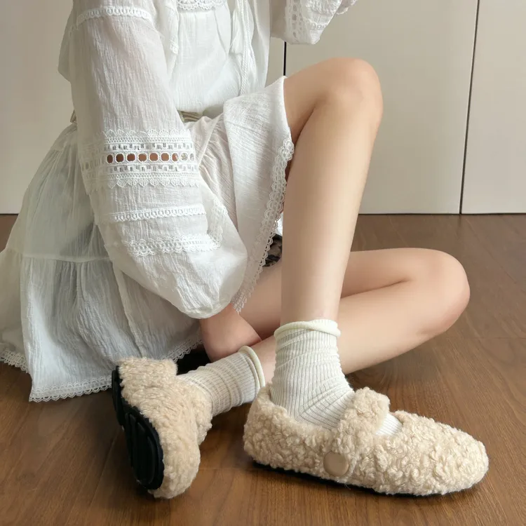 Tagabe复古温柔仙女风毛毛鞋女2025新款秋冬季休闲时尚平底韩版鞋