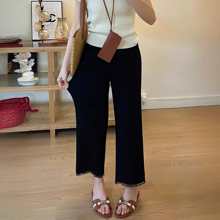 【秋季新品】黑色显瘦休闲裤女胖mm腿粗藏肉蕾丝边直筒微喇裤