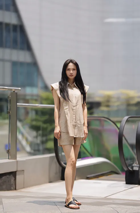 高级感时尚休闲短裤套装女2025夏季新款韩系轻熟风无袖衬衫两件套