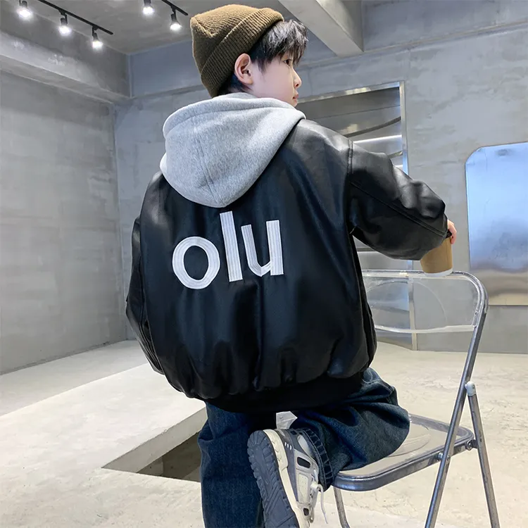儿童装男童加绒连帽皮衣秋冬款2025新款男孩冬季加厚外套中大童潮