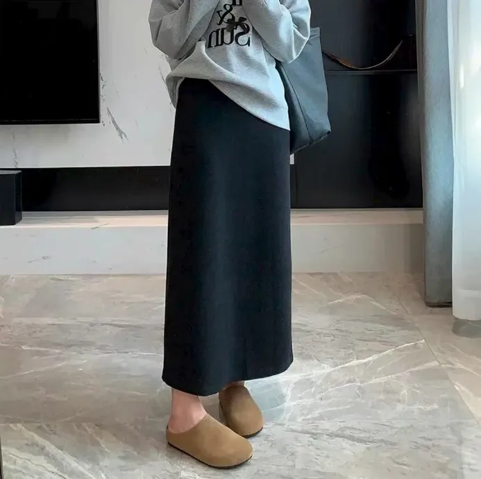 黑色半身裙秋冬爆款纸片毛呢垂感慵懒风气质女休闲高腰松紧直筒裙