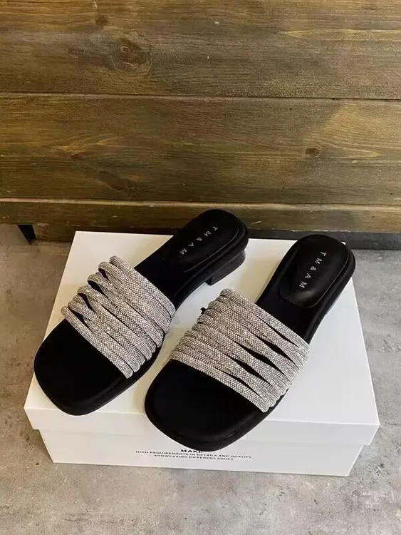 50118夏季新品女凉鞋粗跟一字扣凉鞋平底女凉鞋百搭低跟鞋女