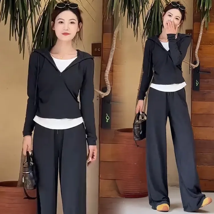 休闲运动套装女2025秋季新款洋气显瘦假两件连帽卫衣阔腿裤两件套