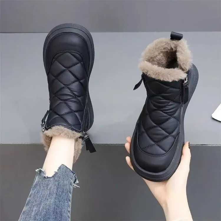 爆款雪地靴女冬季加绒加厚保暖东北大棉鞋防水防滑百搭时尚短靴