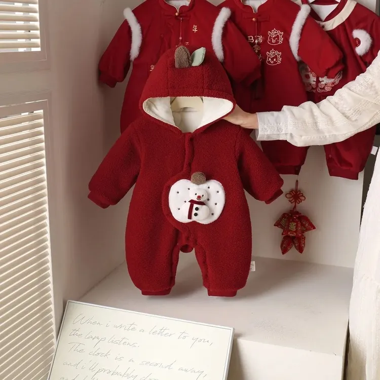 宝宝婴儿新年加绒连体衣拜年冬季冬装加厚爬服喜庆外出新生儿衣服