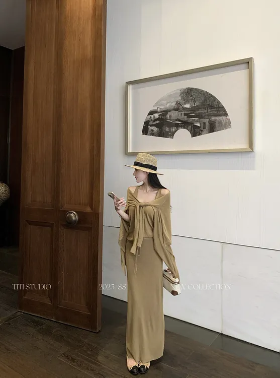 TITI - STUDIO“慵懒初秋” 松弛感柔软气质亲肤驼色三件套