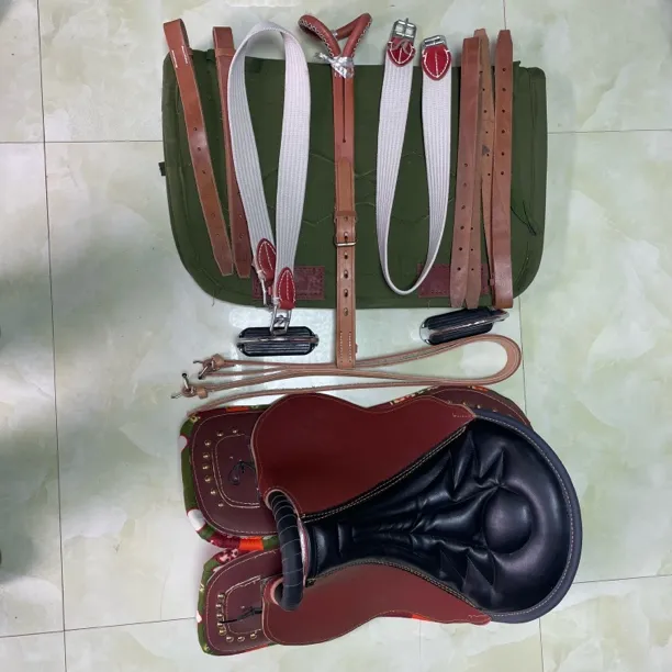 马鞍马具马鞍子全套马鞍子配件雕花耐力鞍适合游客乘骑的马鞍