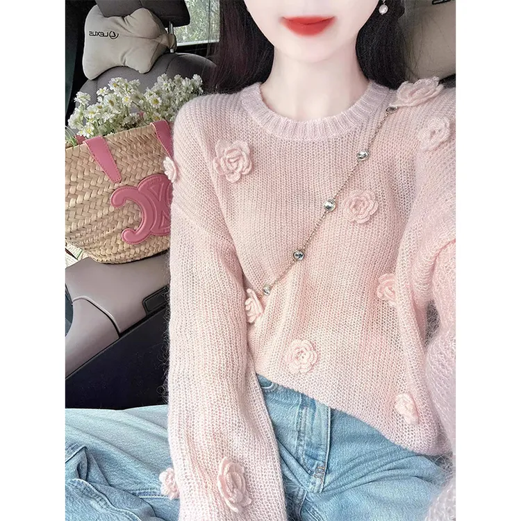 韩系慵懒风氛围感奶呼呼减龄上衣高级感粉色立体花朵针织衫女早秋