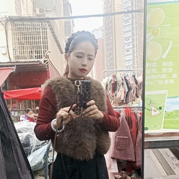 狐狸毛马甲短款女小个子小香风网红时尚韩版秋冬