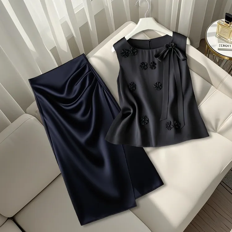 洋气高端气质两件套2025夏新款黑色圆领无袖上衣A字高腰半身裙女