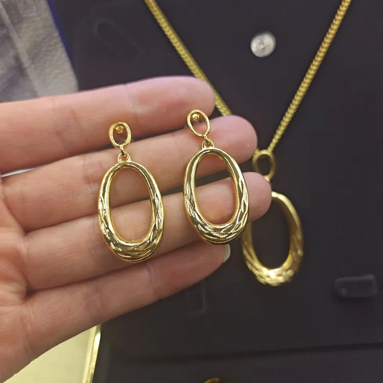 铜合金珐琅项链 复古经典锁骨链环环相扣气质金色欧美轻奢时尚