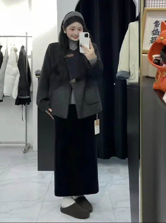 韩版时尚气质休闲小香风加棉显瘦外套松紧腰长裙套装