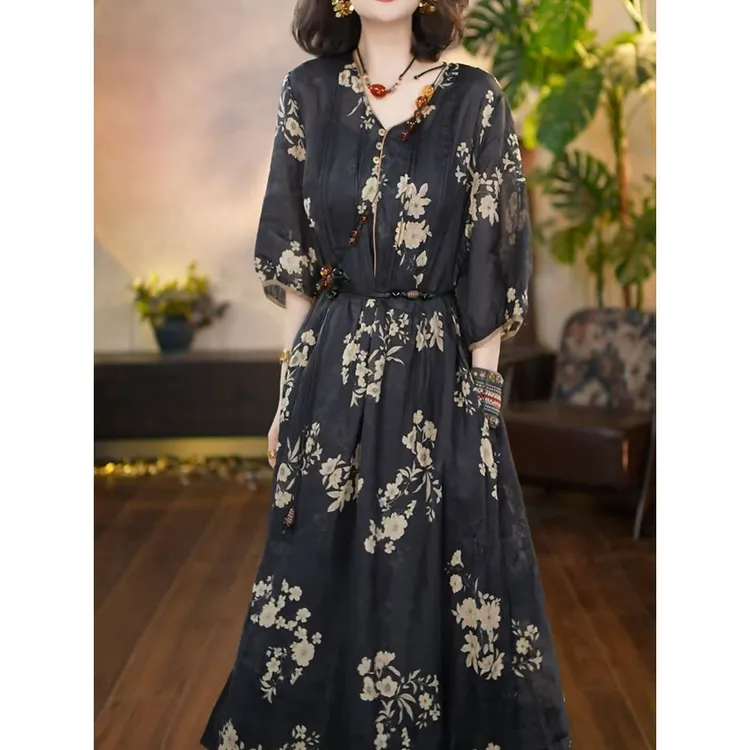 民族风气质宽松显瘦A字裙2025夏季新款高档时尚复古印花连衣裙女