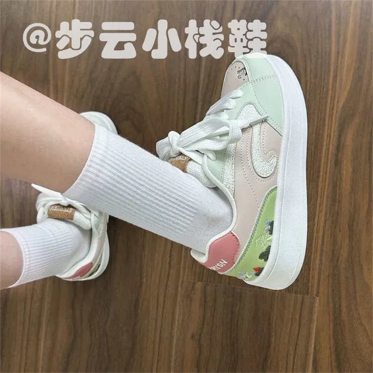 小森林少女心面包鞋ins潮2025新款板鞋小众休闲百搭小白鞋女款