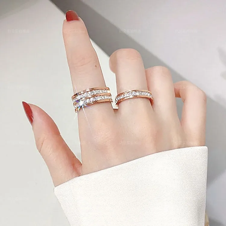 钛钢莫桑石戒指 钛钢莫桑石戒指满天星镶嵌闭口款ins个性百搭指环