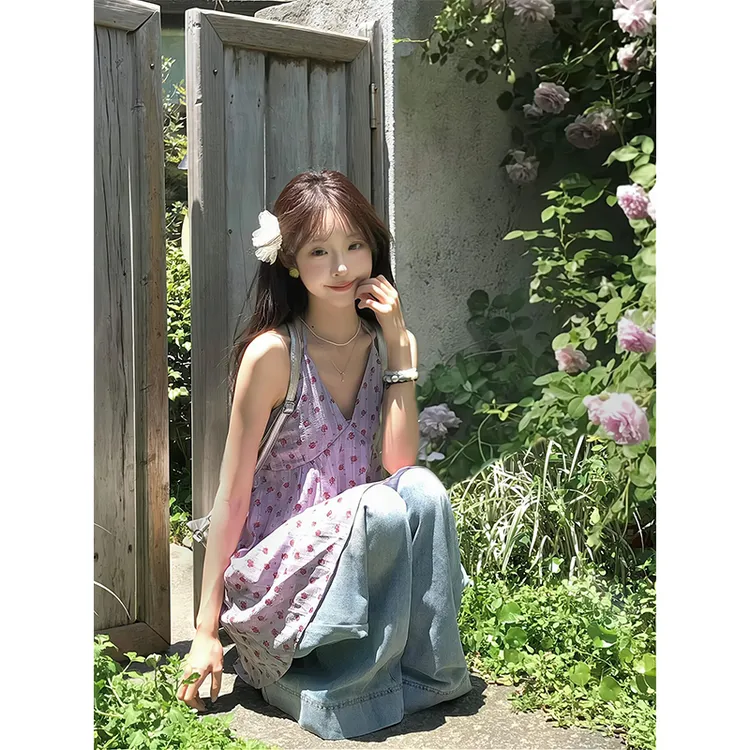2025新款女士夏季甜美紫色碎花挂脖连衣裙气质短裙高腰宽松阔腿裤