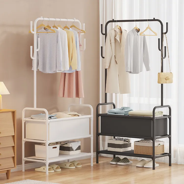 简易现代卧室用铁艺三杆式挂物架带收纳袋可移动家用衣帽架子
