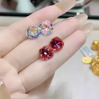 非金属莫桑石耳饰 023幻彩星空闪烁粉耳钉加枫叶红耳钉