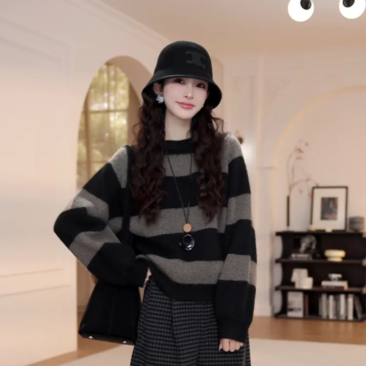【YY·studio】条纹圆领毛衣女秋季新款宽松显瘦保暖长袖针织衫9148
