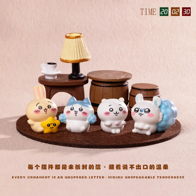 可爱小八吉伊乌萨奇桌面办公小摆件治愈系少女心车载中控台装饰品